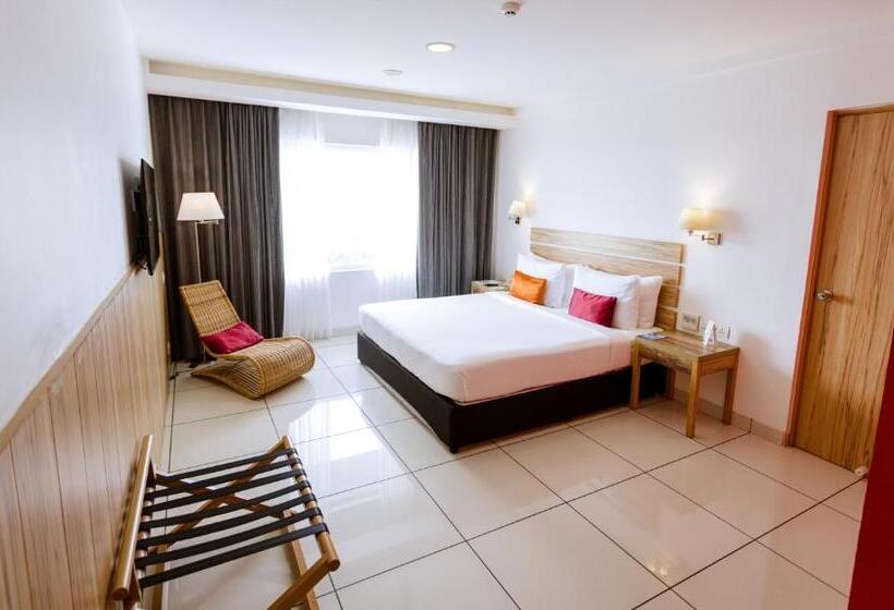 בית מלון כפרי Wonderla Resort