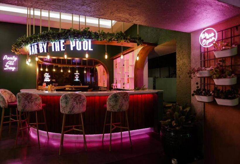 בית מלון כפרי Wonderla Resort