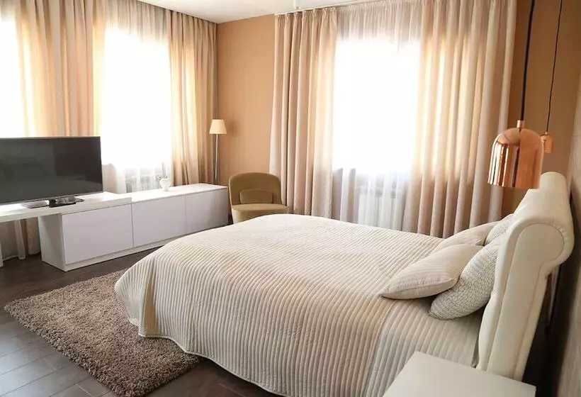 Park Hotel Dobrograd