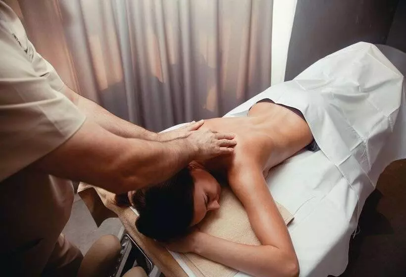 Park Hotel Dobrograd