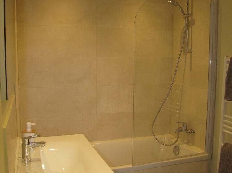 膳宿费 La Garonde