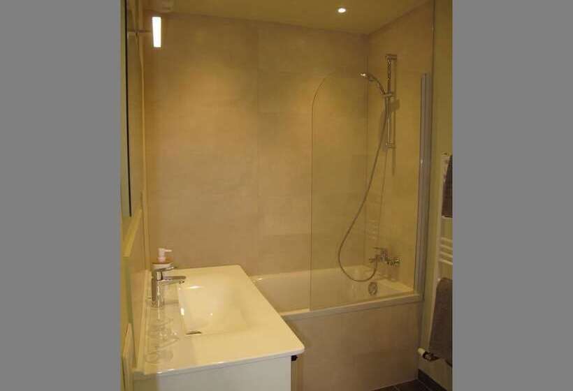 膳宿费 La Garonde