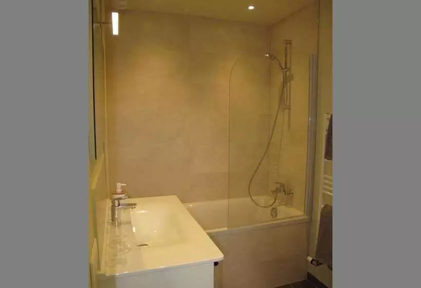 ペンション La Garonde