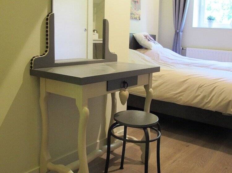 膳宿费 La Garonde