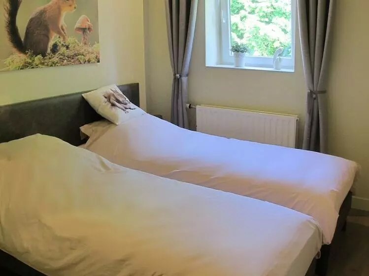 ペンション La Garonde