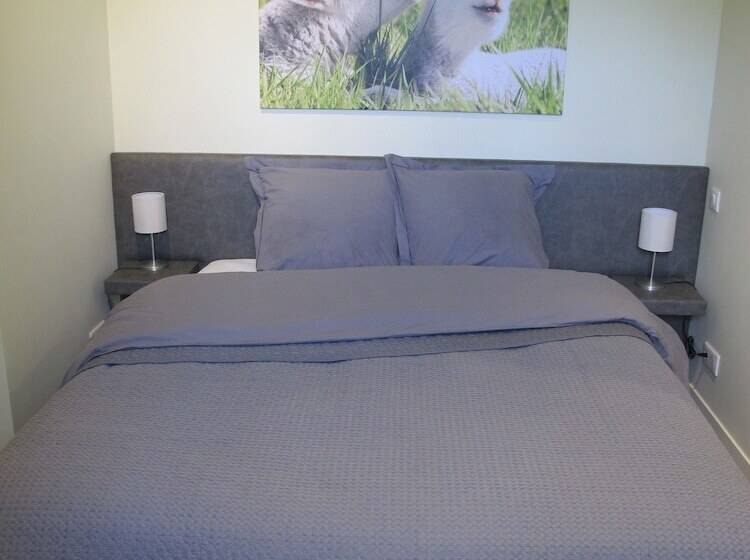 膳宿费 La Garonde