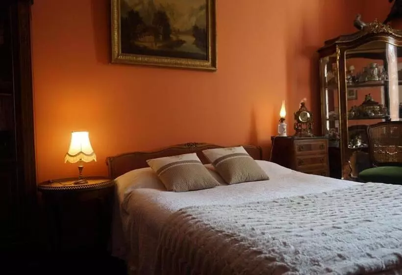 ペンション Presbytere