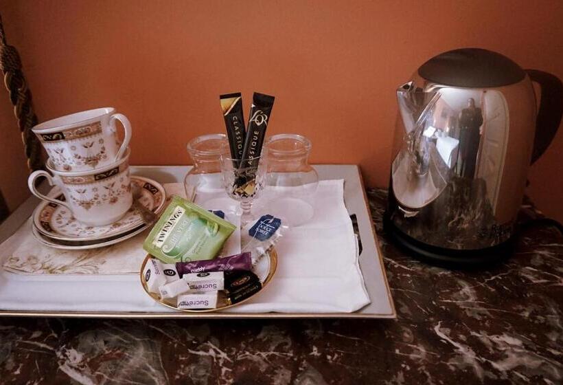 ペンション Presbytere