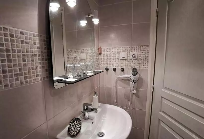 ペンション Presbytere