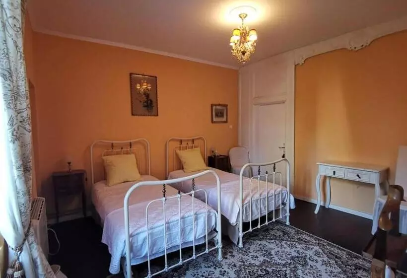 ペンション Presbytere