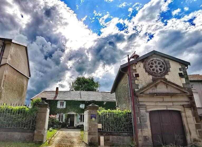 ペンション Presbytere