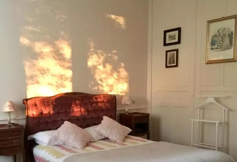 ペンション Presbytere