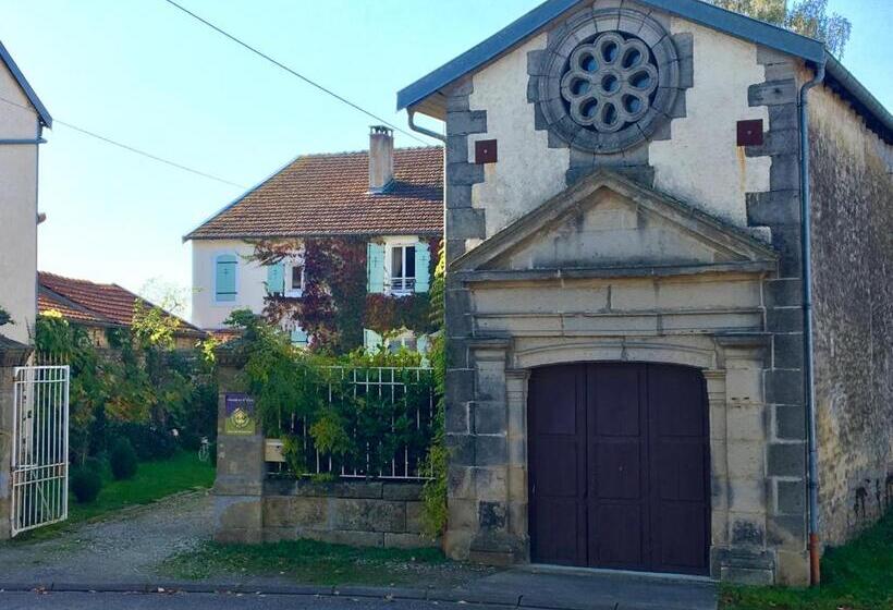 ペンション Presbytere