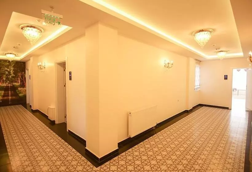 Star Otel Caycuma