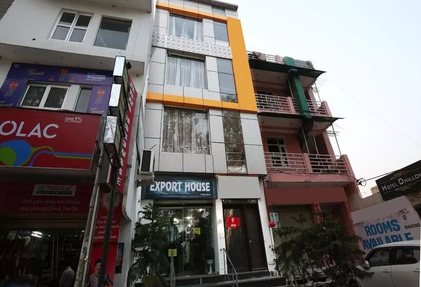 Amar Motel