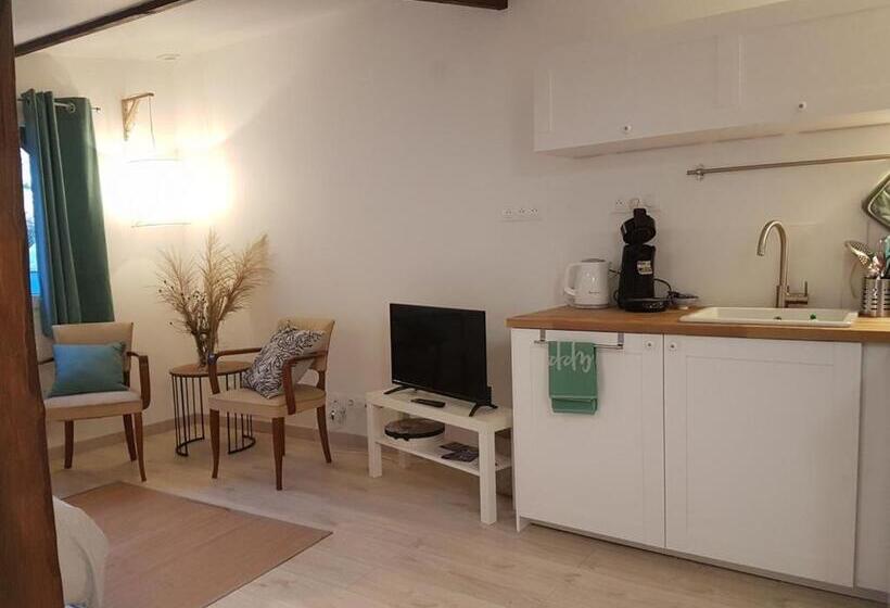 مبيت وإفطار Ambition Zen Presles