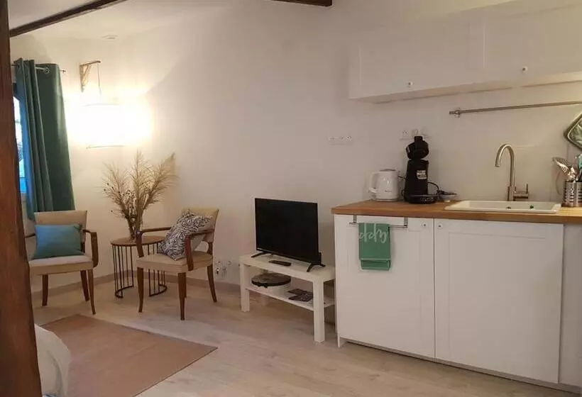 Aamiaismajoitus (B&B) Ambition Zen Presles