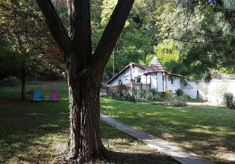 مبيت وإفطار Ambition Zen Presles