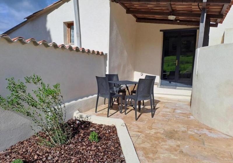 민박 Domaine De Prefaissal