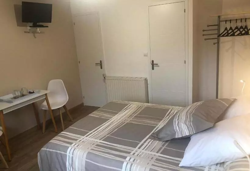 Hostelli L Auberge Fleurie