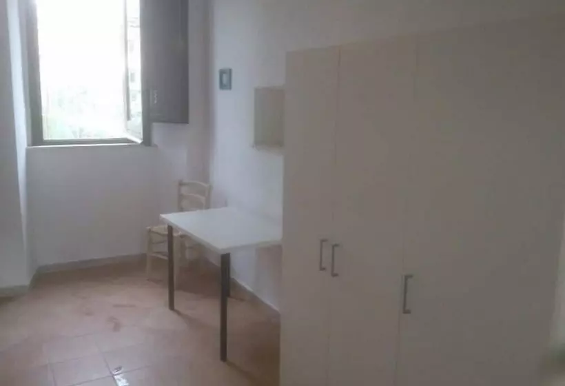 Hostelli Motel Borgo San Leucio