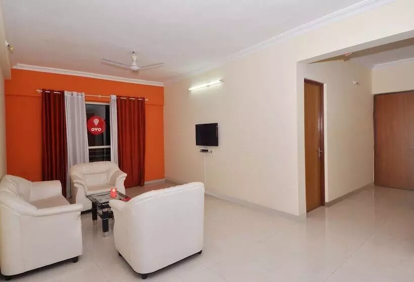 Hotelli Apartment Pentagon Group By Oyo Rooms