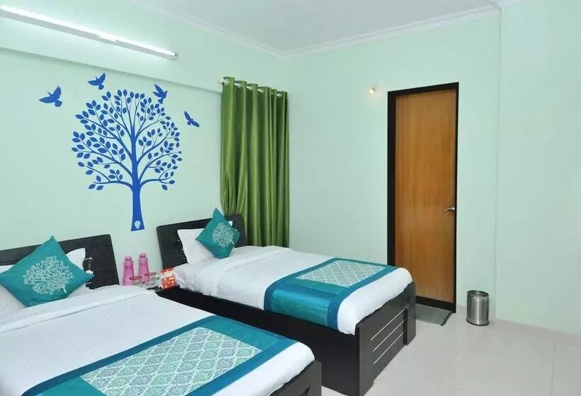 Hotelli Apartment Pentagon Group By Oyo Rooms