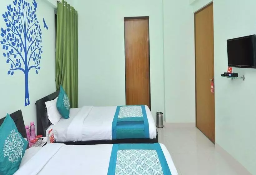 Hotelli Apartment Pentagon Group By Oyo Rooms