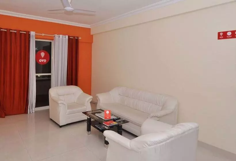 Hotelli Apartment Pentagon Group By Oyo Rooms
