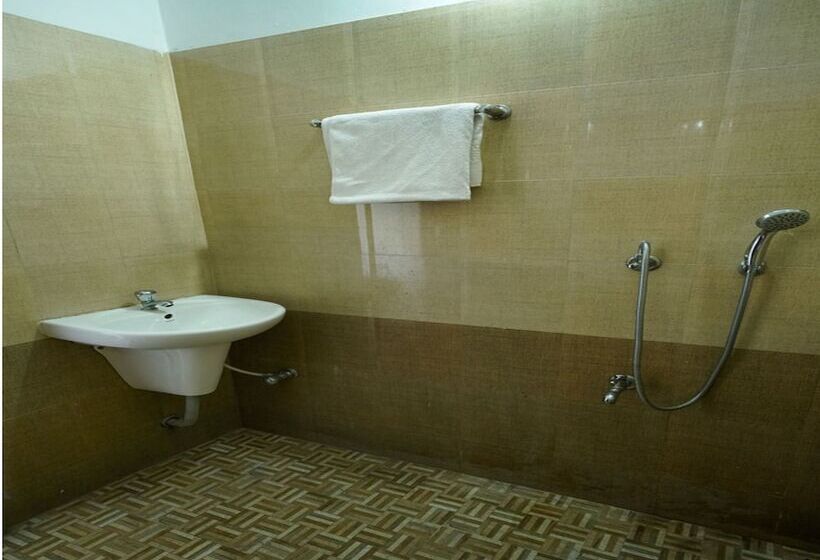 فندق Aruvi Annex By Oyo Rooms