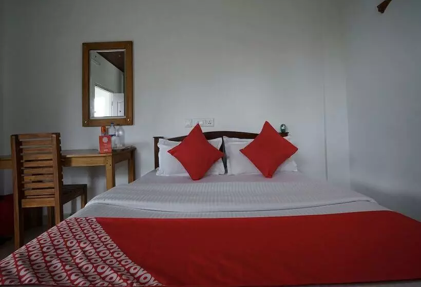 ホテル Aruvi Annex By Oyo Rooms