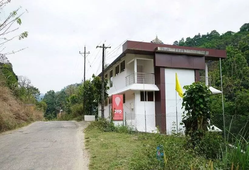 ホテル Aruvi Annex By Oyo Rooms