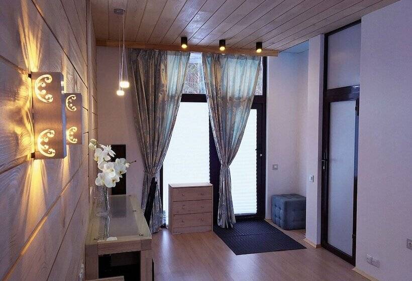 בית מלון כפרי Aytau Sporting