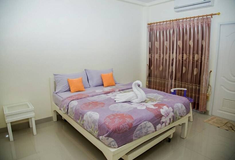 בית מלון כפרי Baan Thip