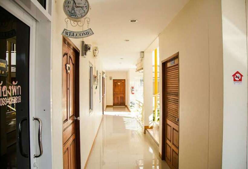 בית מלון כפרי Baan Thip