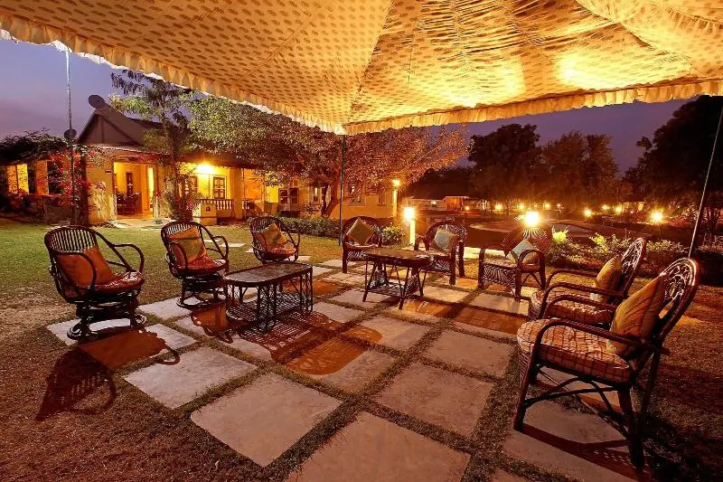 ホテル Bhadrawati   A Riverside Safari Lodge Ranthambore