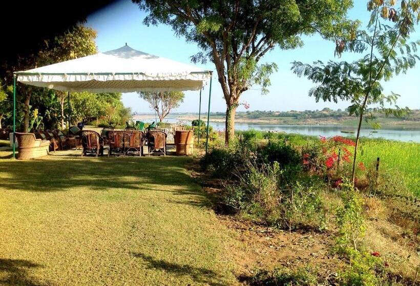 Hotel Bhadrawati A Riverside Safari Lodge Ranthambore