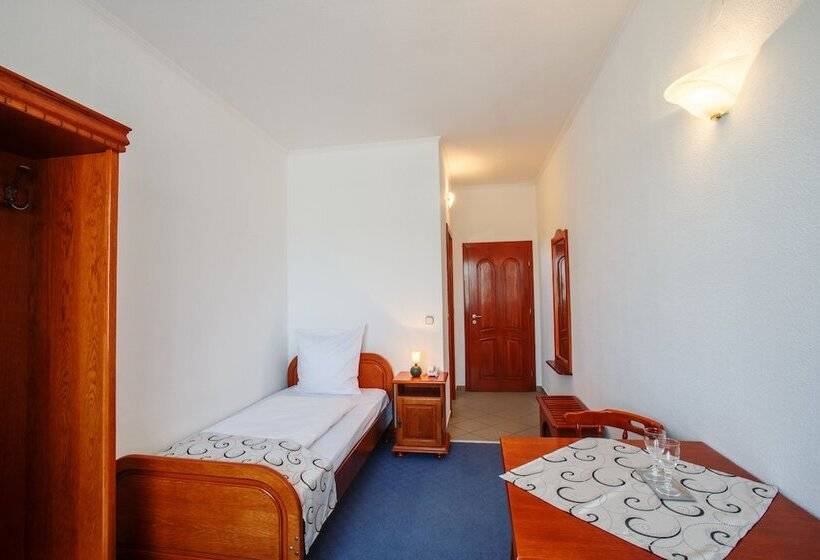 Отель Europa Kokeltal