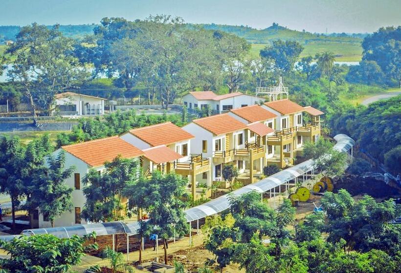 בית מלון כפרי Graces Resort