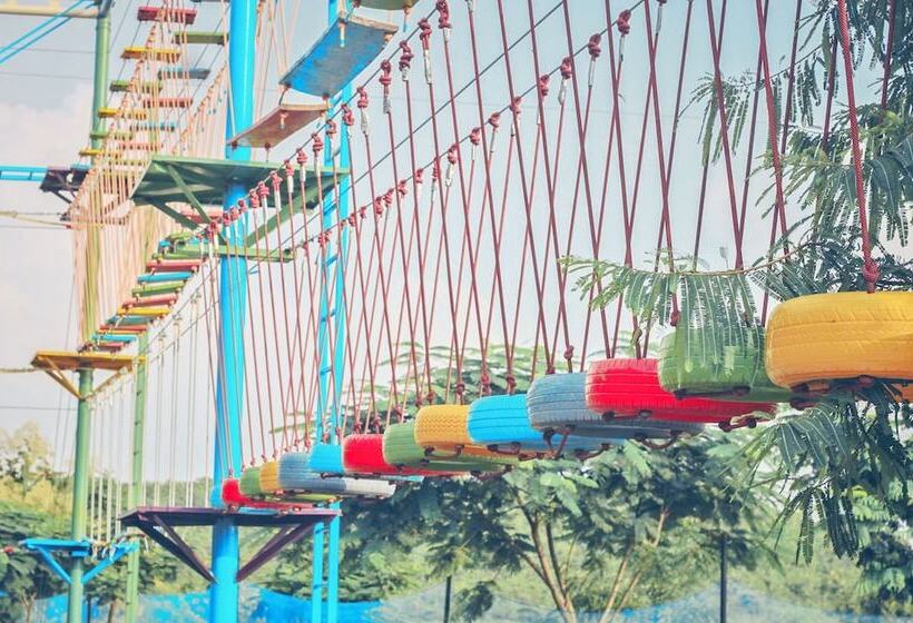 בית מלון כפרי Graces Resort