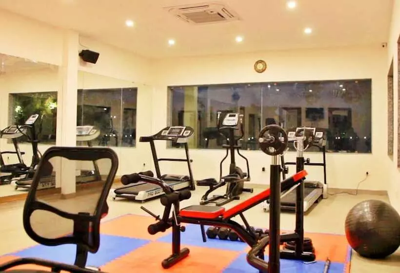 Hotelli Graces Resort