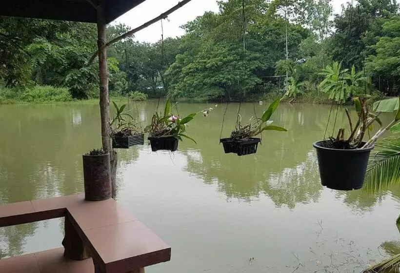 ホテル Jorakae Samphan Resort