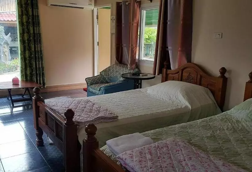 ホテル Jorakae Samphan Resort