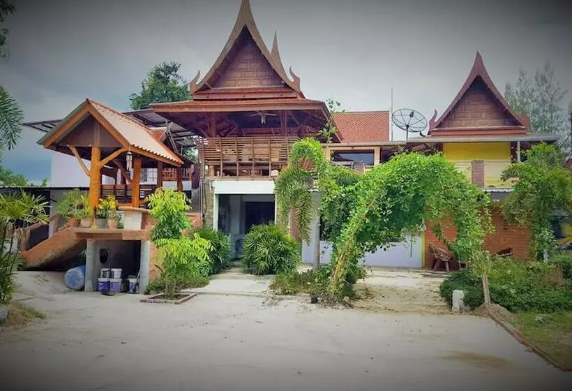 ホテル Jorakae Samphan Resort