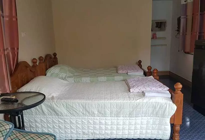 ホテル Jorakae Samphan Resort