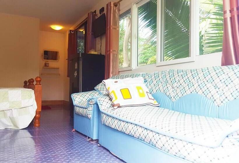 בית מלון כפרי Jorakae Samphan Resort