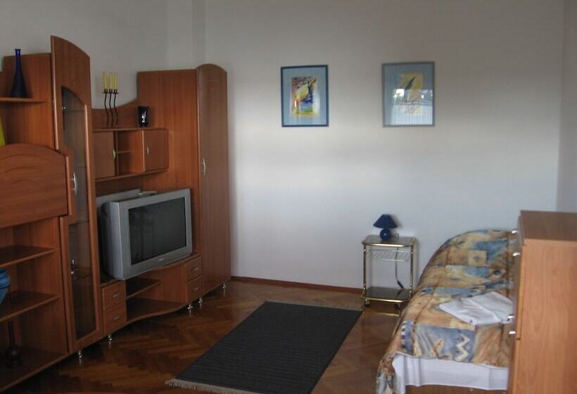 호텔 Leier Business