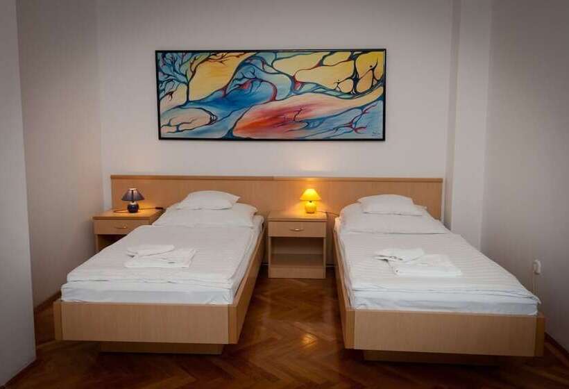 호텔 Leier Business