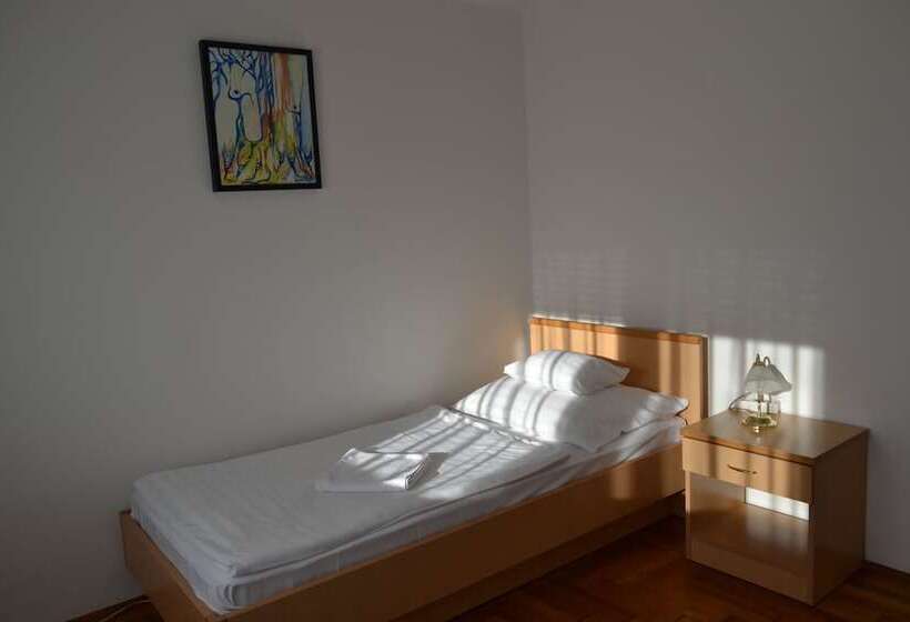 호텔 Leier Business