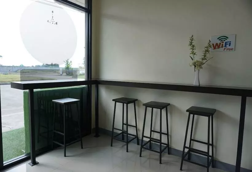 ホテル Lew Residence